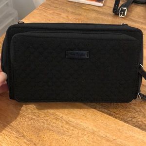 Vera Bradley Smartphone Wristlet NWOT